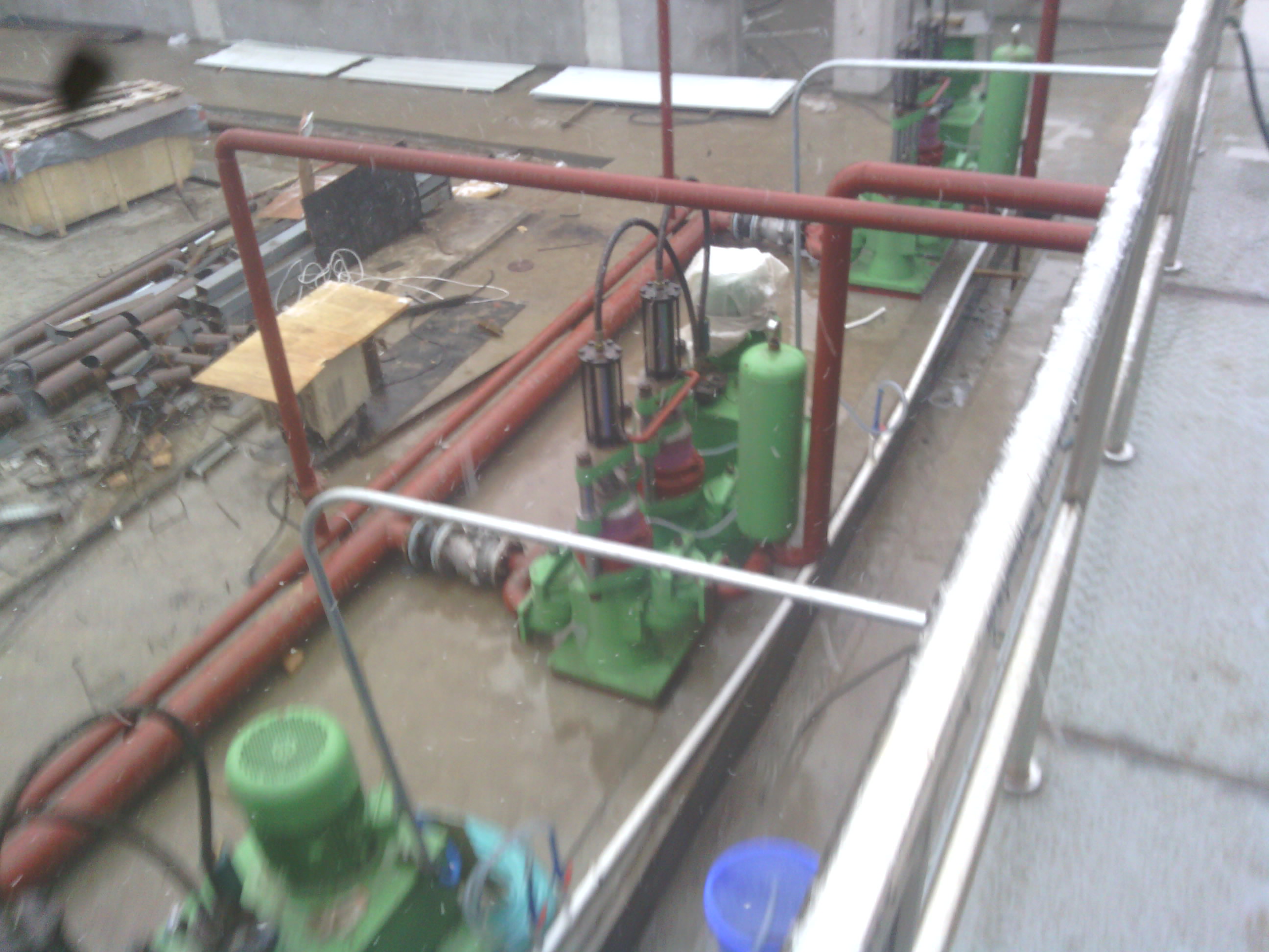 IMG_20121220_153626.jpg 城市污泥案例.jpg